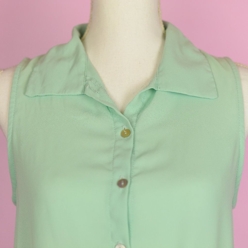 Mauve Sleeveless High Low Mint Blouse - Picture 2 of 7